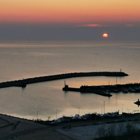 קונסטנצה Seaview Residence מראה חיצוני תמונה