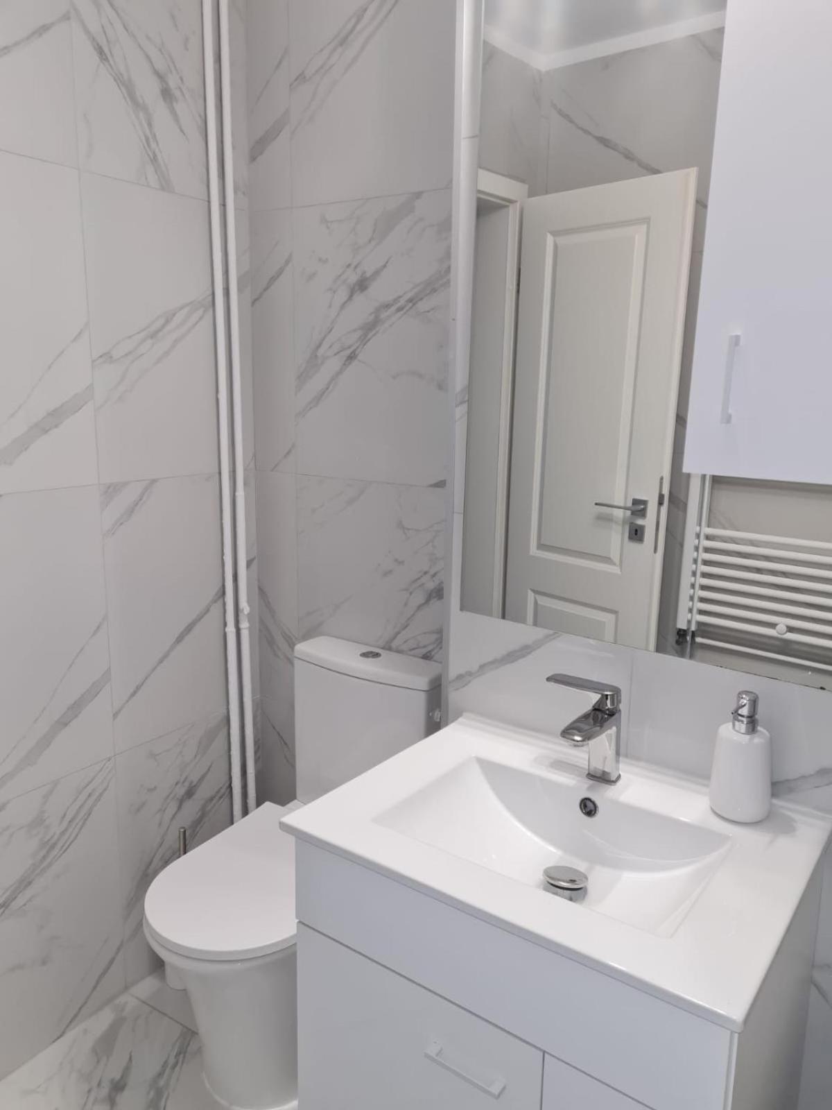 קונסטנצה Seaview Residence מראה חיצוני תמונה